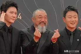 看了冯绍峰和佟大为近照，才懂少年感和浮肿感的区别图片