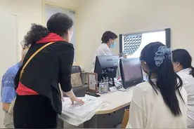 多发10mm左右肺结节，中等风险，教授：放心吧，结节不会影响寿命图片