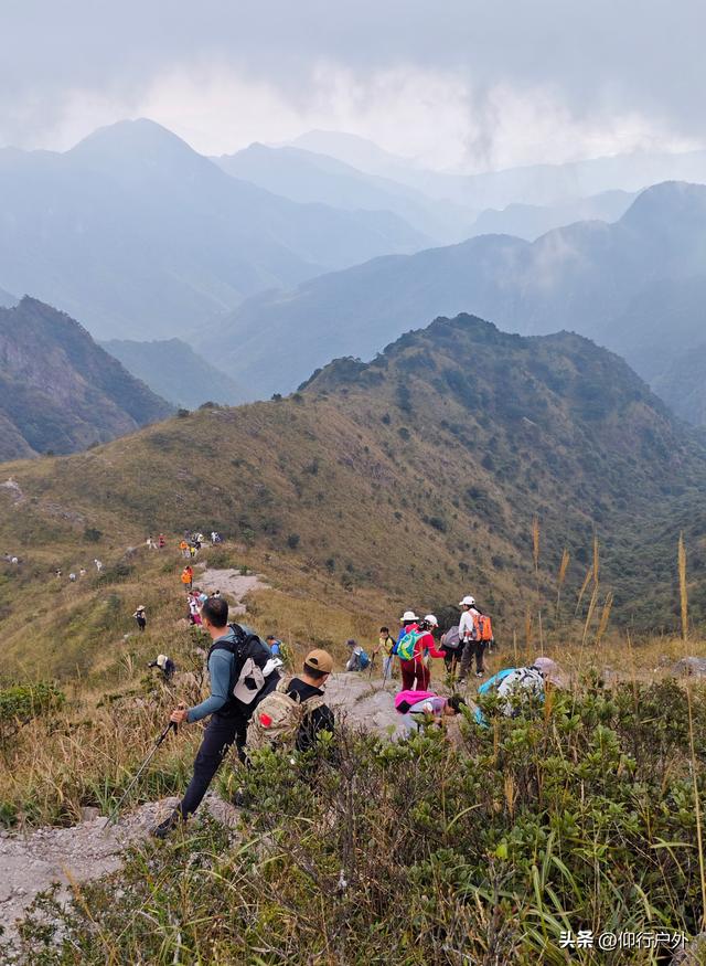 龙岩黄连盂徒步登山