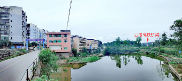 龙滩河上古桥跨，望溪广兴边界场