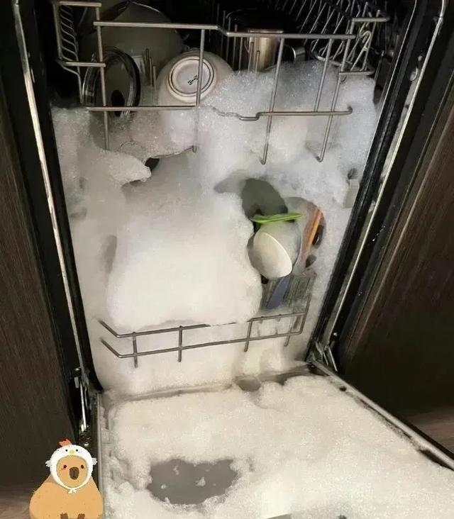 “买得起用不起”！普通家庭别碰这6种电器，太烧钱了