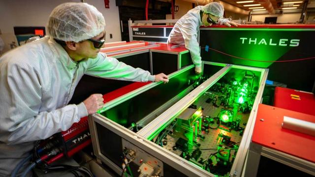 激光技术突破：桌面设备即可产生μ子束，开启便携式透视新时代