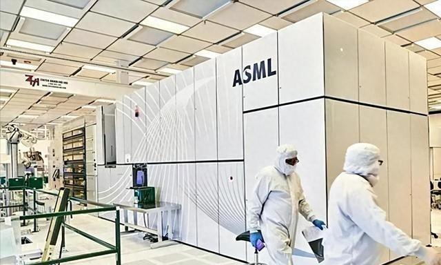 都反水了？荷兰也未曾预料	，ASML正式宣布结果，荷兰下手有点早了