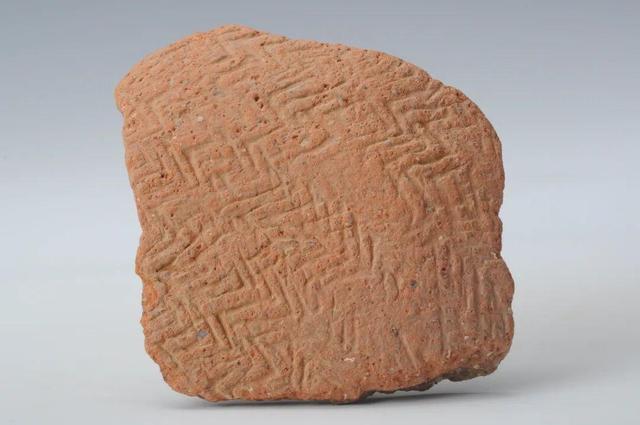 游在鹰潭｜一日暴走指南！3000年古窑+城市绿肺+潮流夜市，承包你的古今快乐!