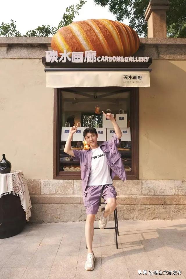 【乐游烟台】烟台网红新地标，“微醺号”列车来啦