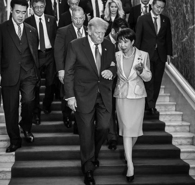 果然不出中国所料：在高市早苗最艰难时刻	，特朗普一句话让她死心