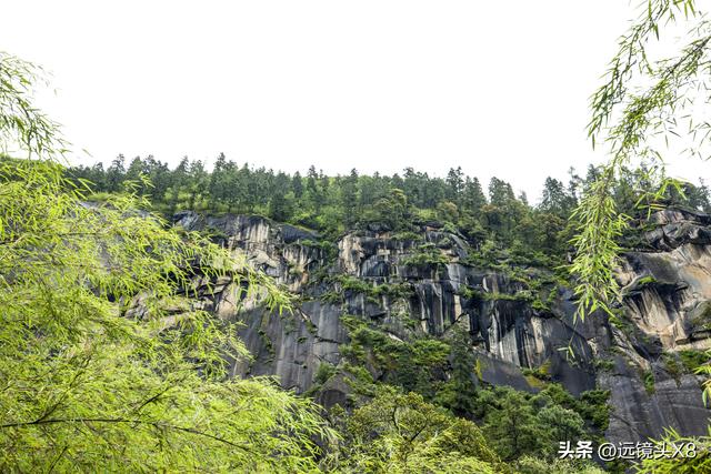 西藏林芝卡定沟美景