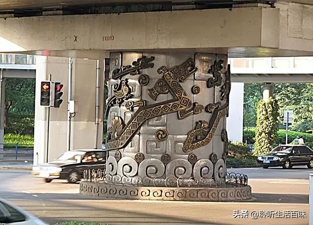 上海“九龙柱”之谜，黄铜铭文 金龙缠绕，背后真相又是什么？