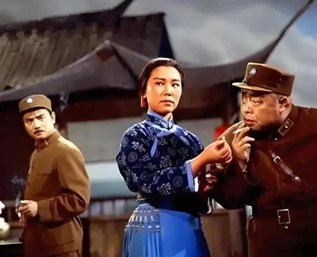 被日寇碎尸的茶馆老板娘!40年后惊揭:她是藏在烟火里的抗日利刃