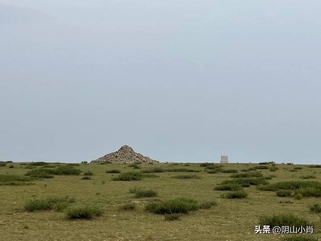 达茂旗达尔罕、百灵庙、乌克忽洞，固阳银号、忽鸡沟田野考察笔记