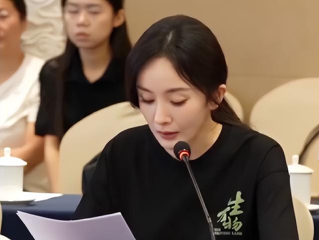 身价过百亿，坐拥北京一条街，出门私人飞机，京圈富婆都有谁?