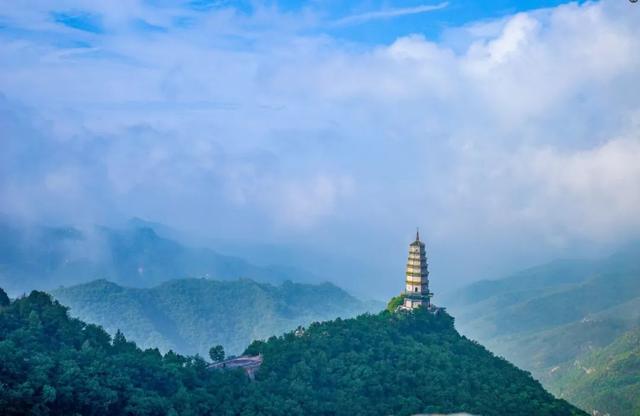 22℃的夏天！襄垣仙堂山成“天然空调房”