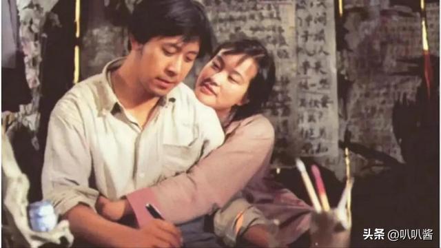 挤走小三小四，完胜刘晓庆，被风流导演独宠20年，她到底啥手段？