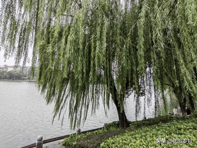襄阳古城汉江风景很美