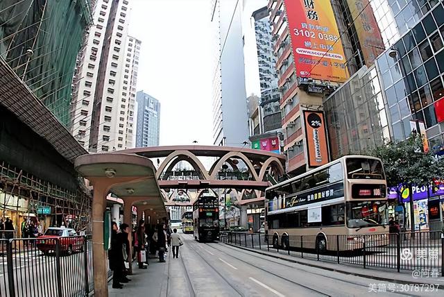 东方明珠香港散记