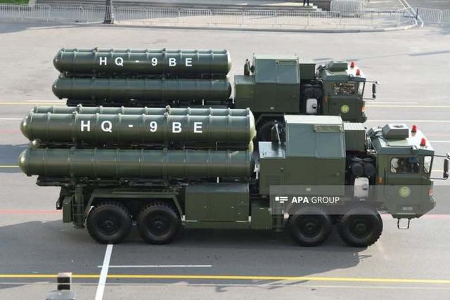 猜了6年终实锤，照片流出，阿塞拜疆的“枭龙”已到货，感谢印度