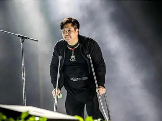 没完没了？郑智化第三条发文才最恶劣，偏激早见端倪，全网抵制