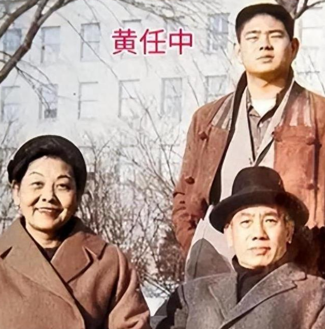 100多位情妇，包养费上亿元，9女同床却落得个凄凉下场、人财两空