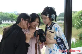 大学生兼职摄影，小半年收入2万余元！律师提醒→图片