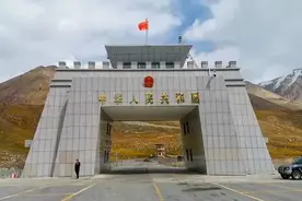 自驾两天畅游盘龙古道→蓝湖→红其拉甫，一个美到无法言说的南疆图片