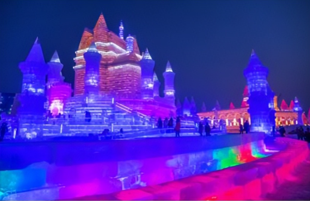 大批中国人依然执意去日本旅游，被日媒追问后，他们的回答太扎心