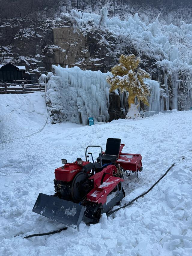 南太行云台山冰挂