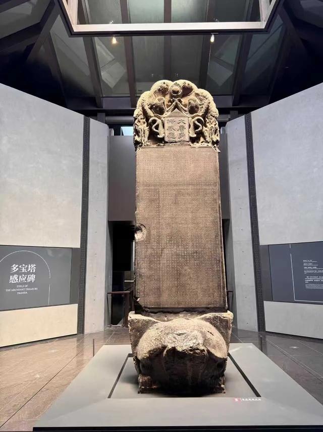 西安城墙碑林 2025 新玩法！3 个避坑技巧 + 7 大必拍，朋友圈传疯了!
