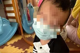反对虐童！台湾1岁男童遭保姆虐待致死。图片