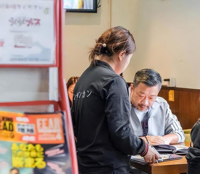 上海藏着五万日本人：不旅游只扎根！一旦开战，后果不堪设想