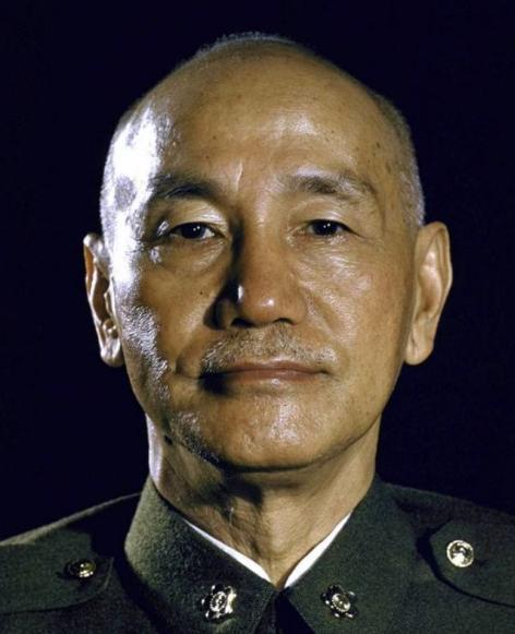 两蒋灵柩现状：台湾不想要，亲人懒得管，“台独”分子泼油漆泄愤