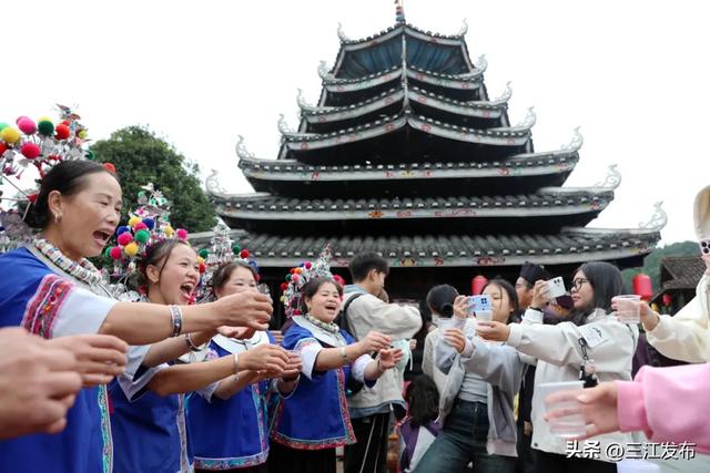 文旅融合绘新景 侗乡风情引客来