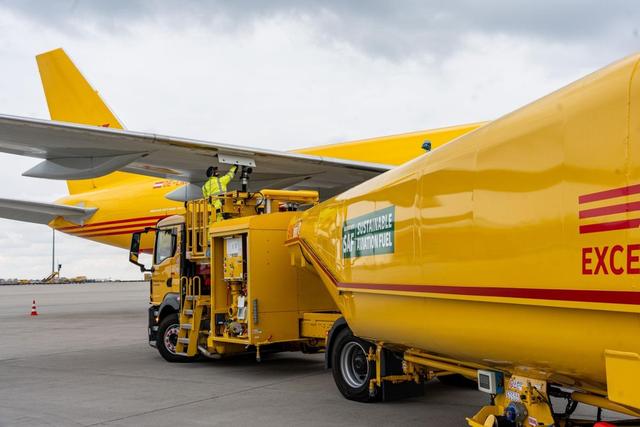 DHL快递携创新科技与绿色方案亮相第八届进博会