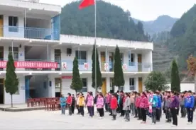 中小学回归乡村，是振兴乡村的必由之路！图片