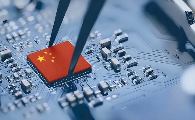 美论坛：一旦特朗普取消与中国的贸易关系，2025中国经济将如何？