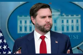 眼看印军这么拉胯，美副总统万斯一句话回应，定海神针还得是中国图片