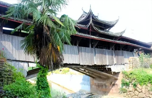 龙泉龙庆桥：状元题词，红色记忆，浙闽纽带，幸福通道