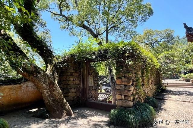 免费营地：浙江台州市自驾游免费停车露营地，必玩景点，特色美食