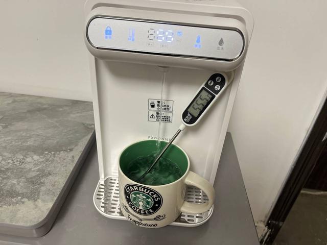 行业焦点！死磕安全母婴级抗菌+0塑料0胶水，宫菱即热饮水机测评