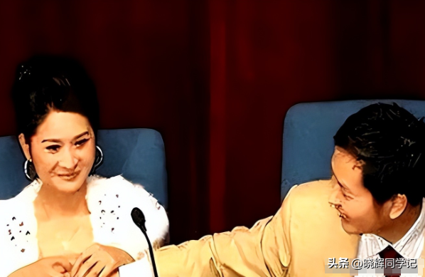 陪睡陪玩只是冰山一角，明星曝出圈内更多不堪，一个比一个荒唐