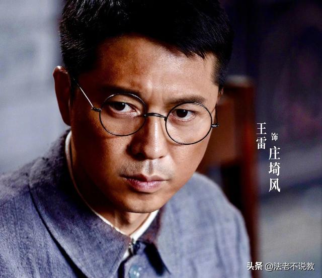 没想到，42岁的王雷，因九三阅兵期间的一个举动，实现口碑暴增
