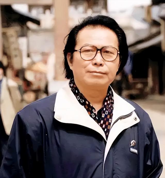 陪睡陪玩只是冰山一角，明星爆出的圈中内幕，一个比一个荒唐！