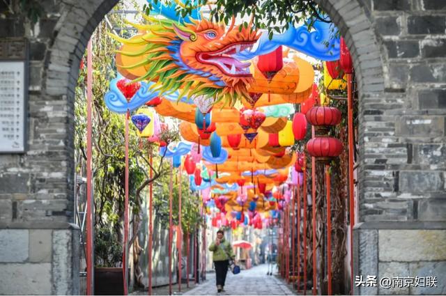 就在今晚，亮灯！