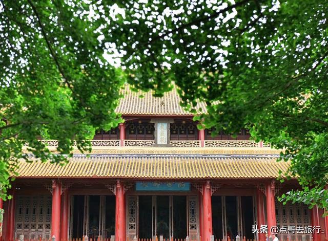 成都清凉避暑胜地，千年前就已闻名，风景如仙境，地铁公交直达！