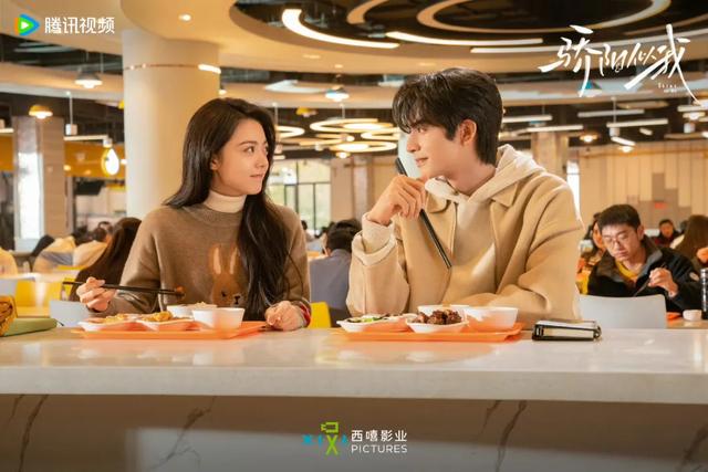 从年度期待到连破纪录，《骄阳似我》带来的“爆款确定性”