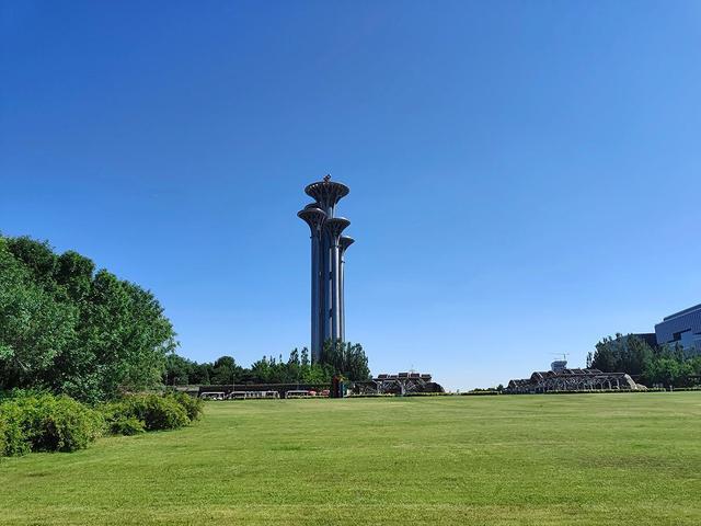 辽宁这座特大城市，是东北最大的交通枢纽，有8市共用国际机场！