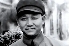 建国初陈光被开除党籍，于是找老领导罗荣桓求情，罗帅是何态度？图片