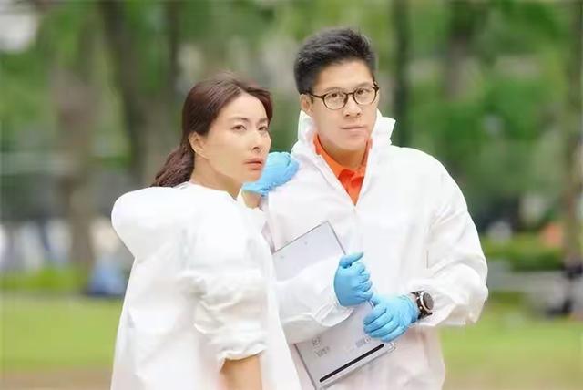 郭晶晶也没想到，霍启刚会因香港火灾后的这一举动，实现口碑暴增