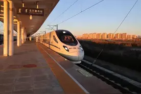 时间缩至一半！@内蒙古人 这条铁路即将开通图片