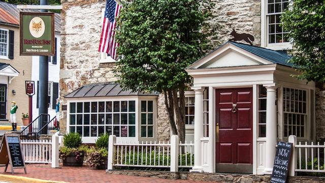 20家美国最古老餐馆：承载历史的美食地标