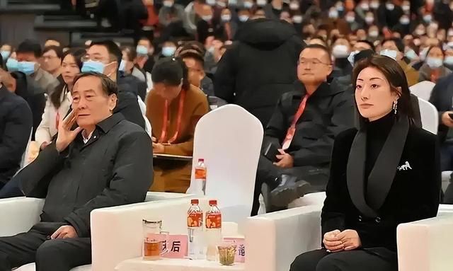让子弹飞一会！宗庆后私生子要DNA鉴定，宗馥莉：等这一天很久了